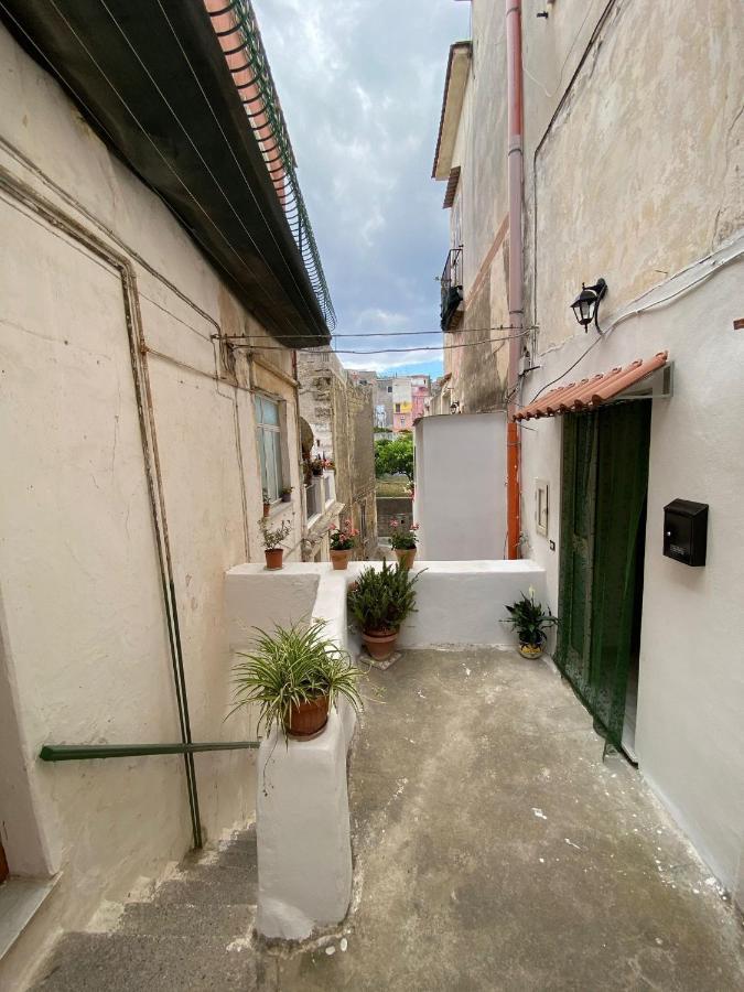 Il Riccio Apartment 28 Procida Exterior photo